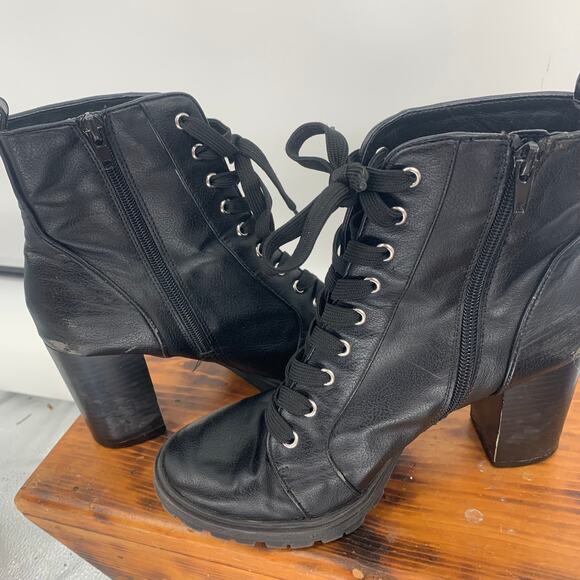 Brash Women's Black Chunky Chonk Lace Up Heel Boots Size 8 - Picture 5 of 8